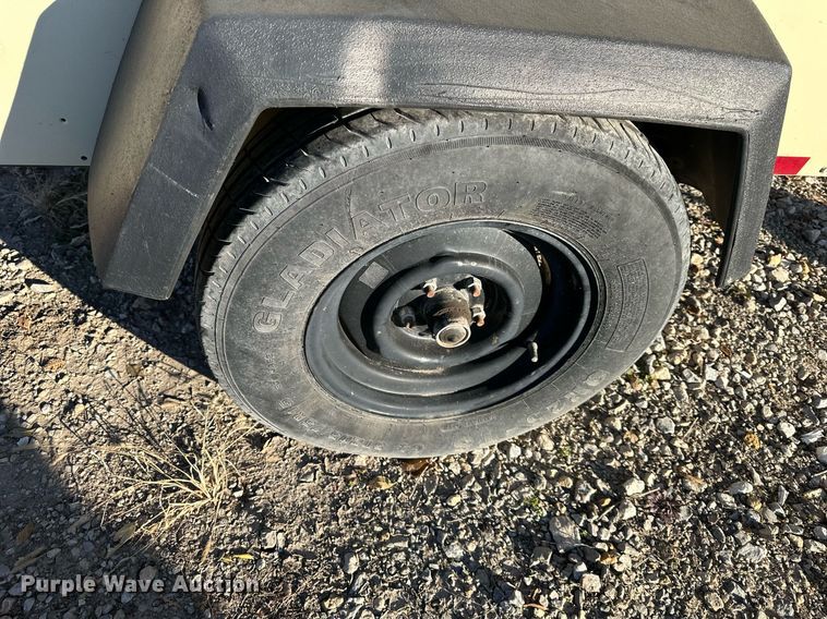 image for item DS3325 2012 Ingersoll Rand P185 air compressor