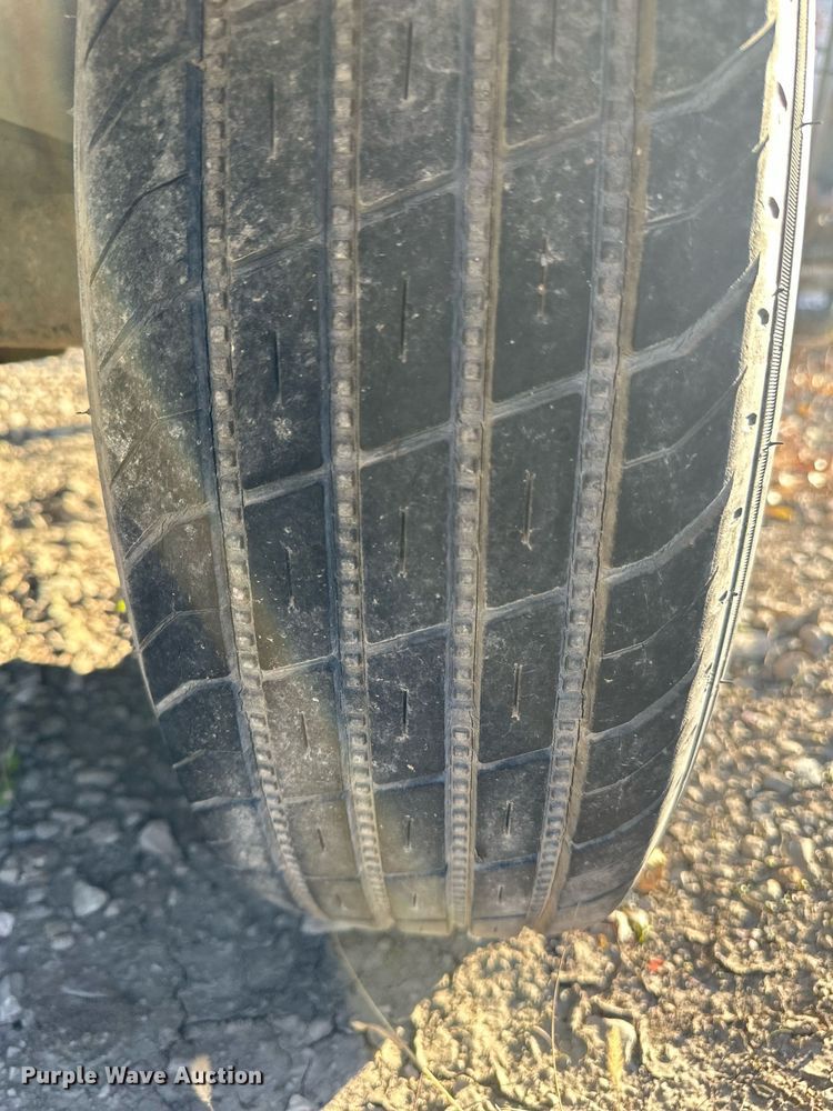 image for item DS3325 2012 Ingersoll Rand P185 air compressor