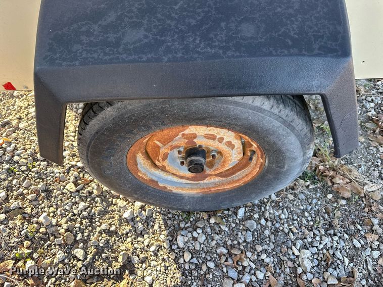 image for item DS3325 2012 Ingersoll Rand P185 air compressor