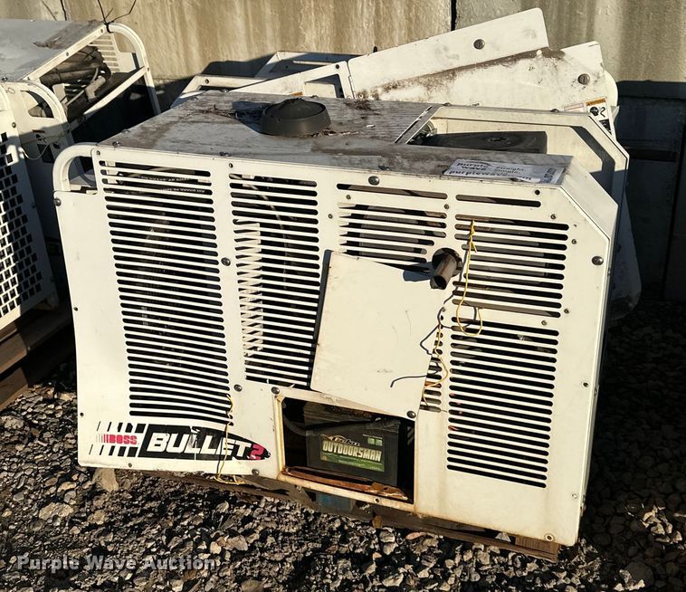 image for item DS3331 (2) Boss Industries Bullet air compressors