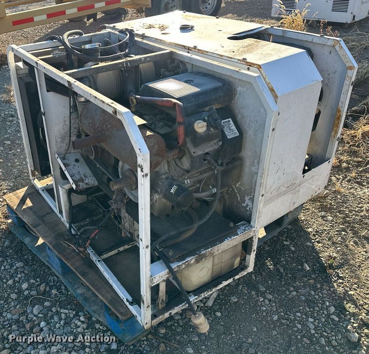 image for item DS3332 (2) Boss Industries Bullet air compressors