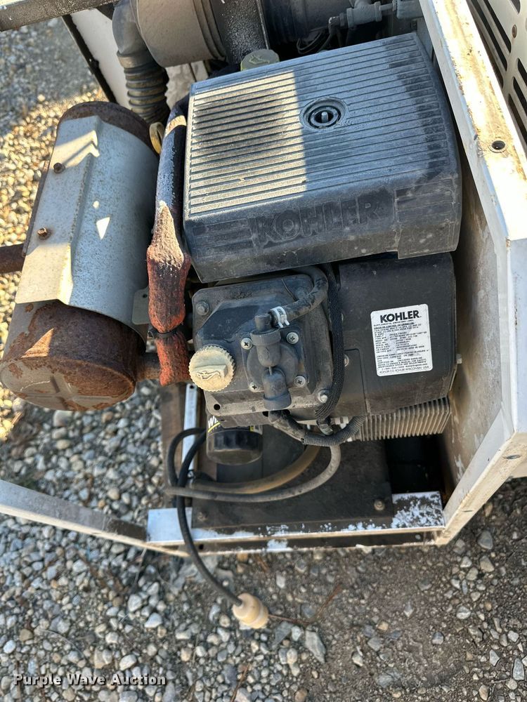 image for item DS3332 (2) Boss Industries Bullet air compressors