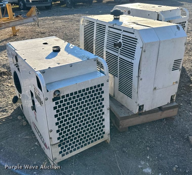 image for item DS3333 (2) Boss Industries Bullet air compressors