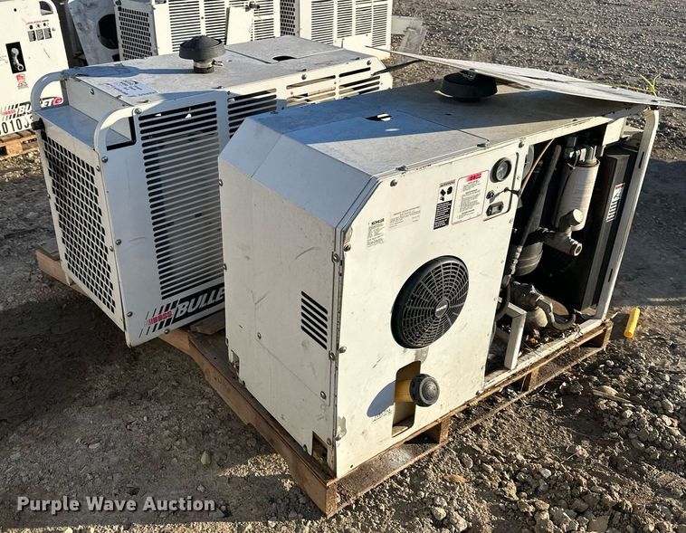 image for item DS3334 (2) Boss Industries Bullet air compressors