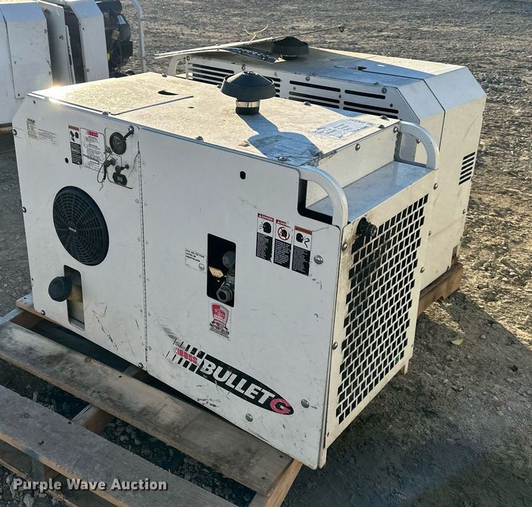 image for item DS3334 (2) Boss Industries Bullet air compressors