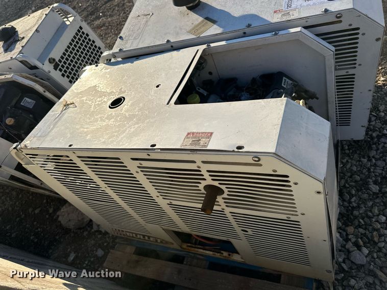 image for item DS3335 (2) Boss Industries Bullet air compressors