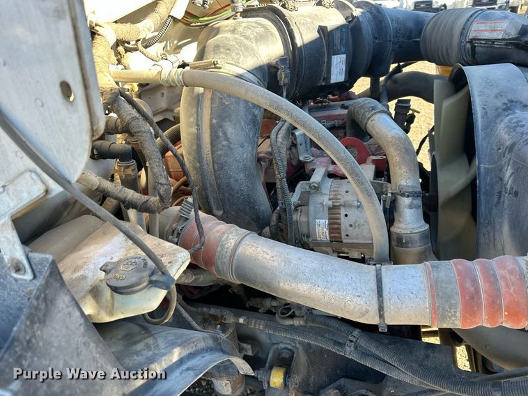 image for item DS3337 2011 Ford F650 flatbed truck