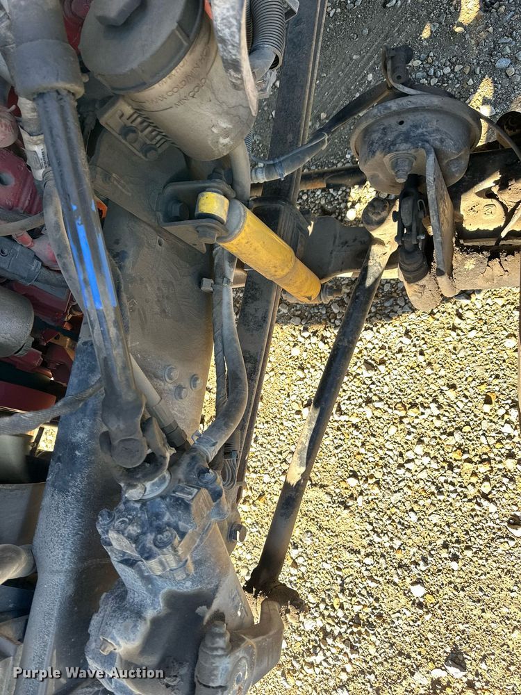 image for item DS3337 2011 Ford F650 flatbed truck