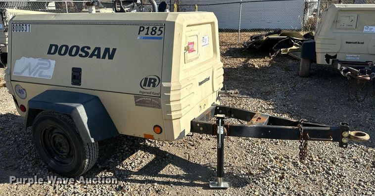 image for item DS3341 2012 Ingersoll Rand P185 air compressor