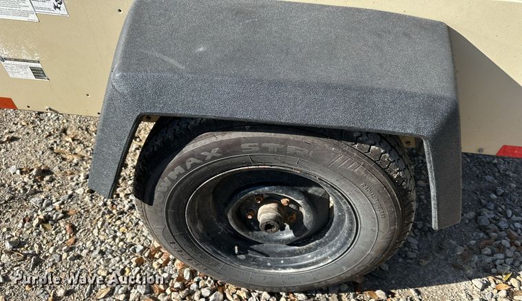 image for item DS3341 2012 Ingersoll Rand P185 air compressor