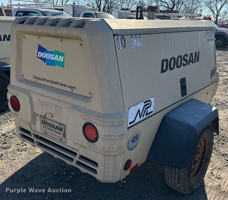 image for item DS3342 2012 Ingersoll Rand P185 air compressor