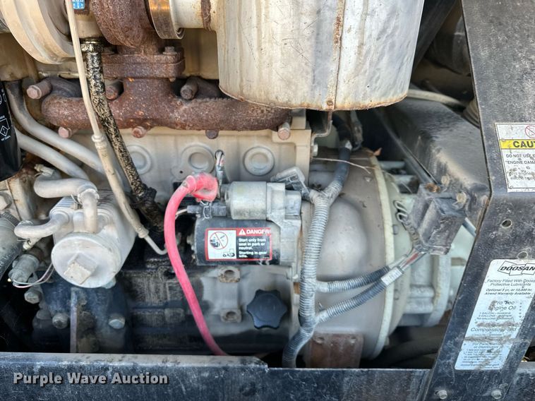 image for item DS3342 2012 Ingersoll Rand P185 air compressor