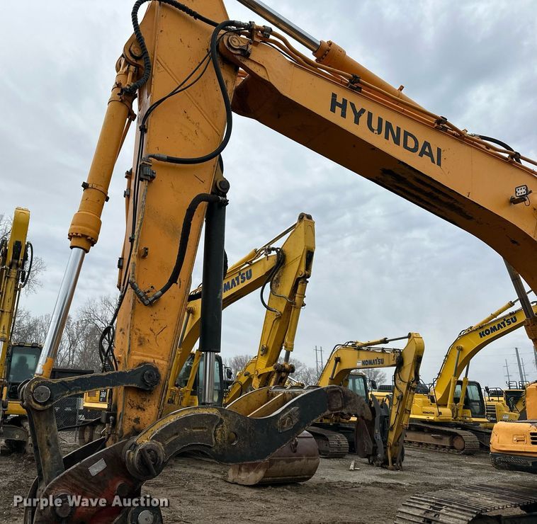 image for item DS3351 2010 Hyundai Robex210LC-9 excavator