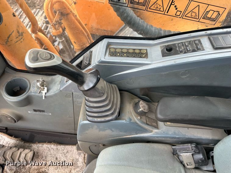 image for item DS3351 2010 Hyundai Robex210LC-9 excavator