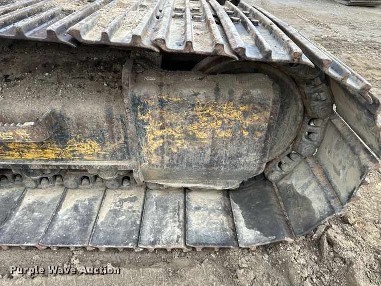 image for item DS3351 2010 Hyundai Robex210LC-9 excavator