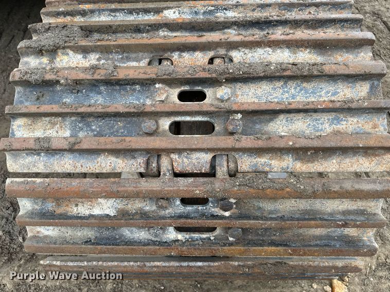 image for item DS3352 2013 Volvo EC300DL excavator