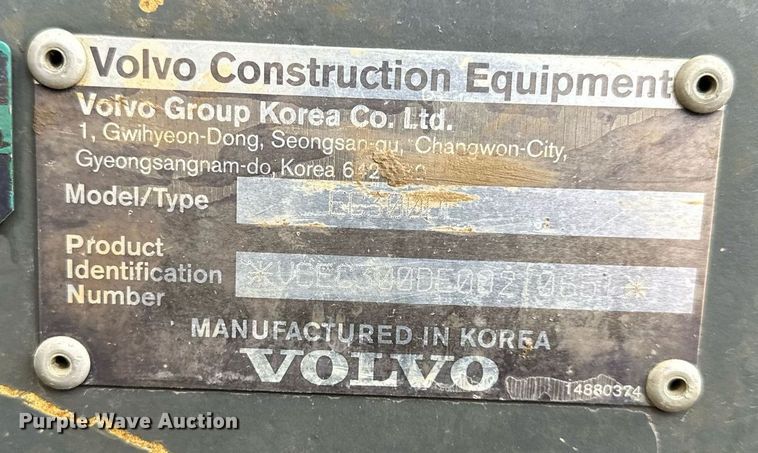 image for item DS3352 2013 Volvo EC300DL excavator