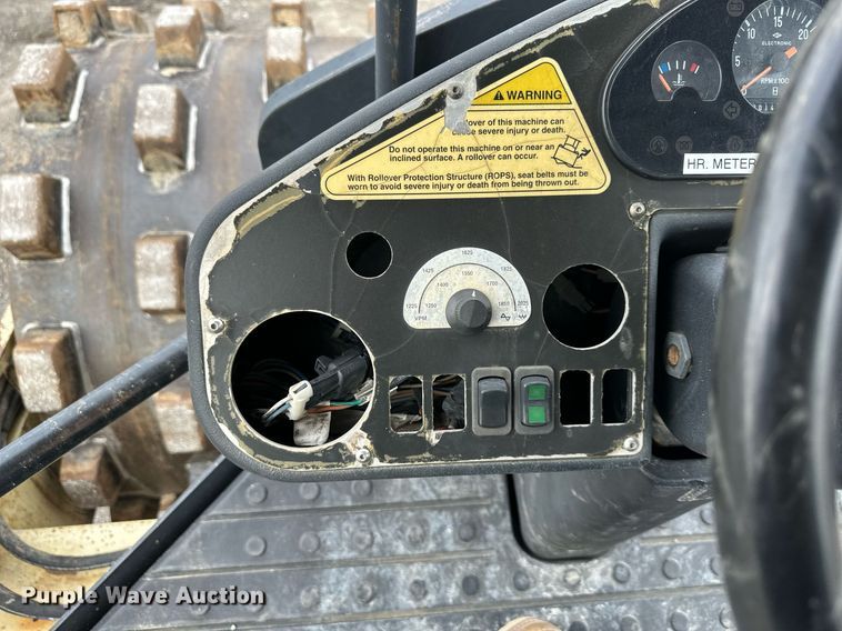 image for item DS3355 2003 Ingersoll Rand SD-122DX single drum vibratory roller