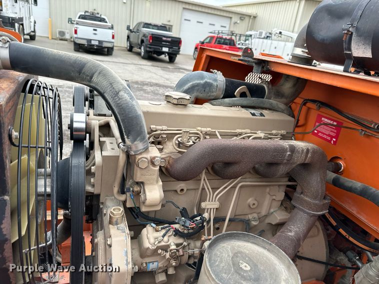 image for item DS3356 Broce RJ350 broom