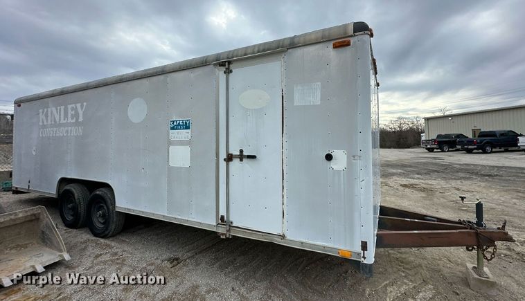 image for item DS3357 1990 Wells Cargo enclosed cargo trailer