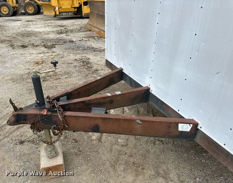 image for item DS3357 1990 Wells Cargo enclosed cargo trailer