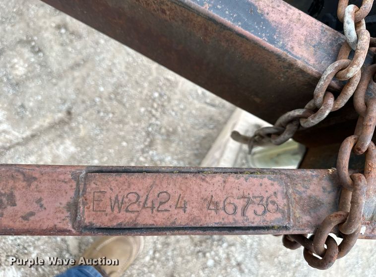 image for item DS3357 1990 Wells Cargo enclosed cargo trailer