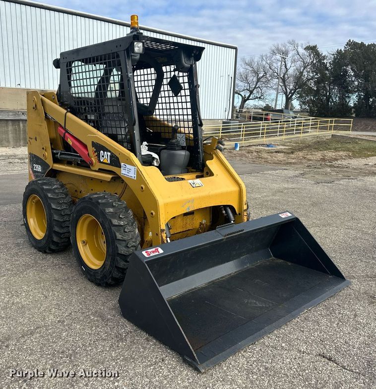 image for item DS3370 2014 Caterpillar 226B3 skid steer loader