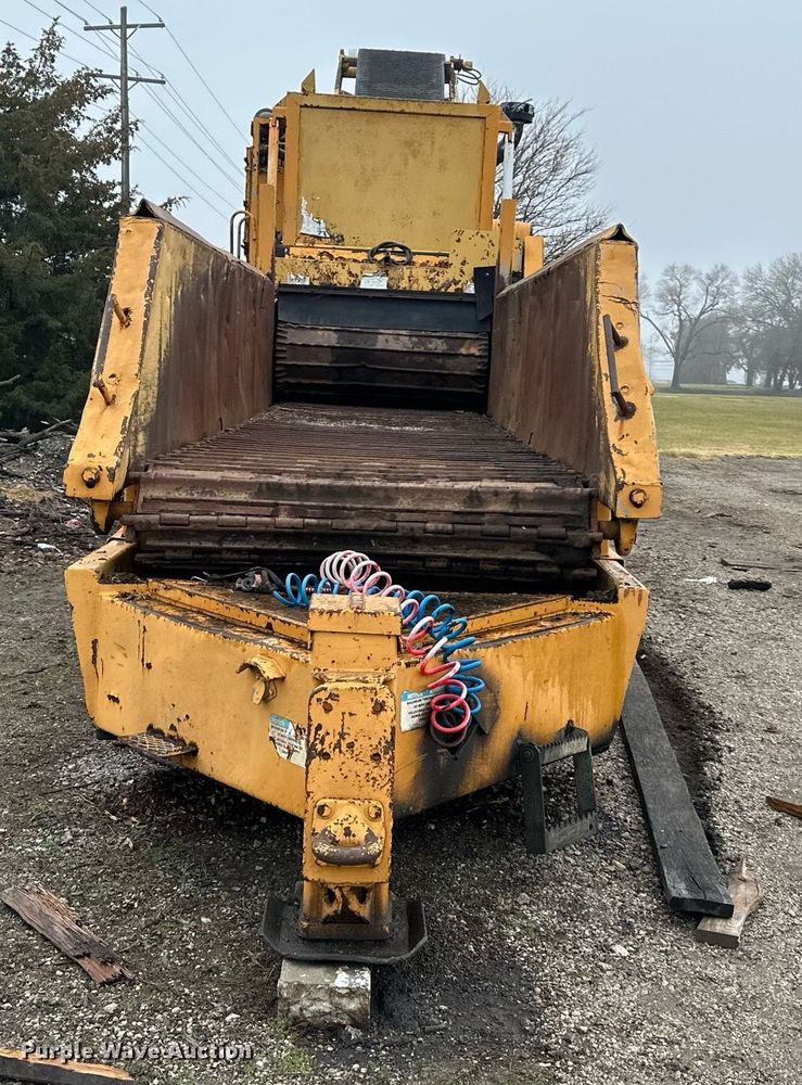 image for item DS3373 Beast Bandit 3680 horizontal grinder