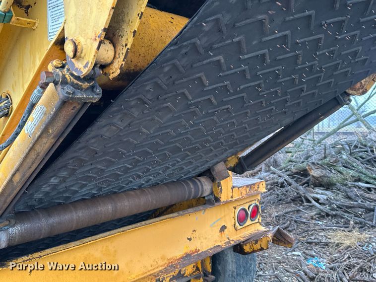 image for item DS3373 Beast Bandit 3680 horizontal grinder