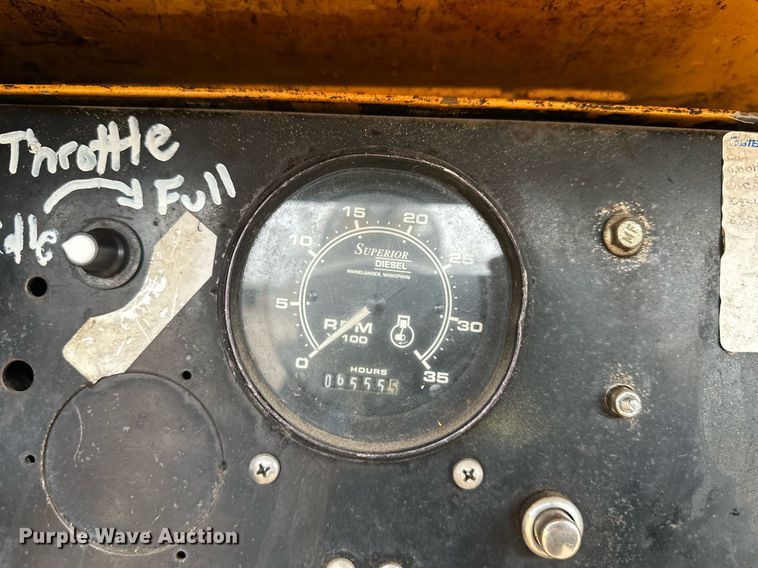 image for item DS3373 Beast Bandit 3680 horizontal grinder