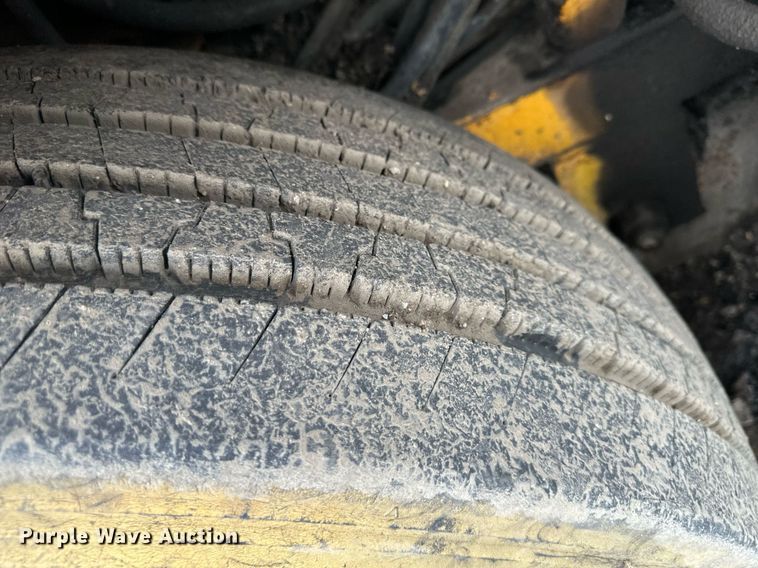 image for item DS3373 Beast Bandit 3680 horizontal grinder