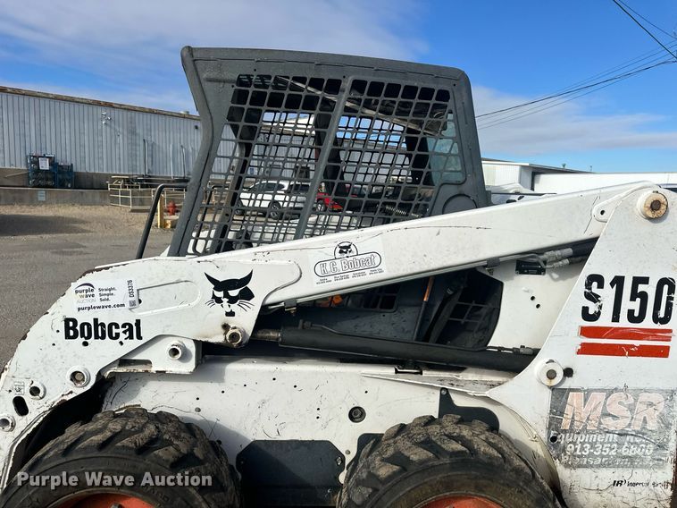 image for item DS3376 2004 Bobcat S150 skid steer loader