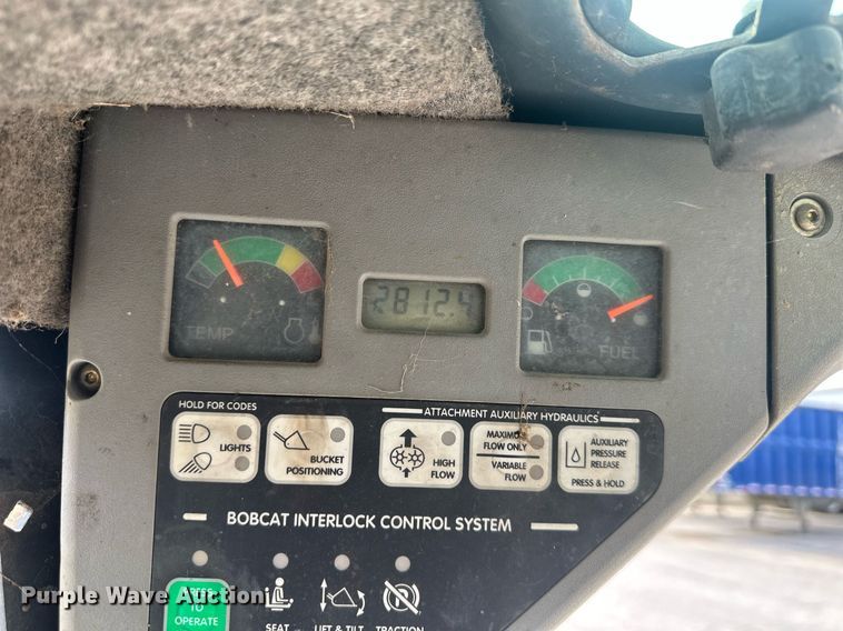 image for item DS3376 2004 Bobcat S150 skid steer loader