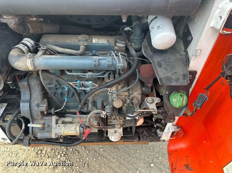 image for item DS3376 2004 Bobcat S150 skid steer loader