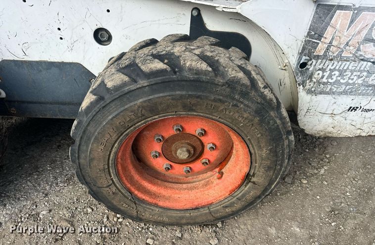 image for item DS3376 2004 Bobcat S150 skid steer loader
