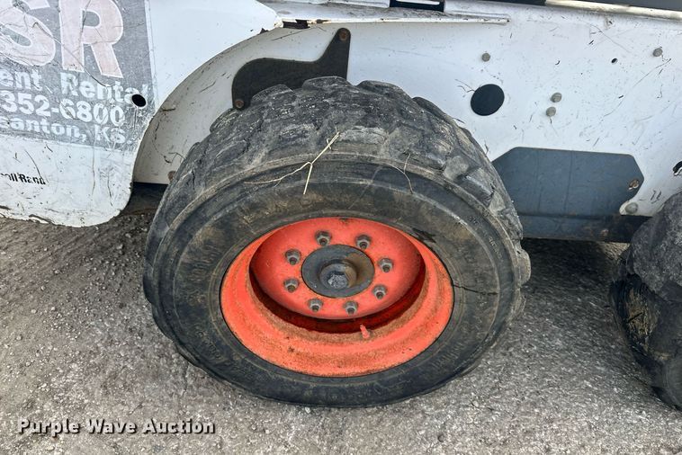 image for item DS3376 2004 Bobcat S150 skid steer loader