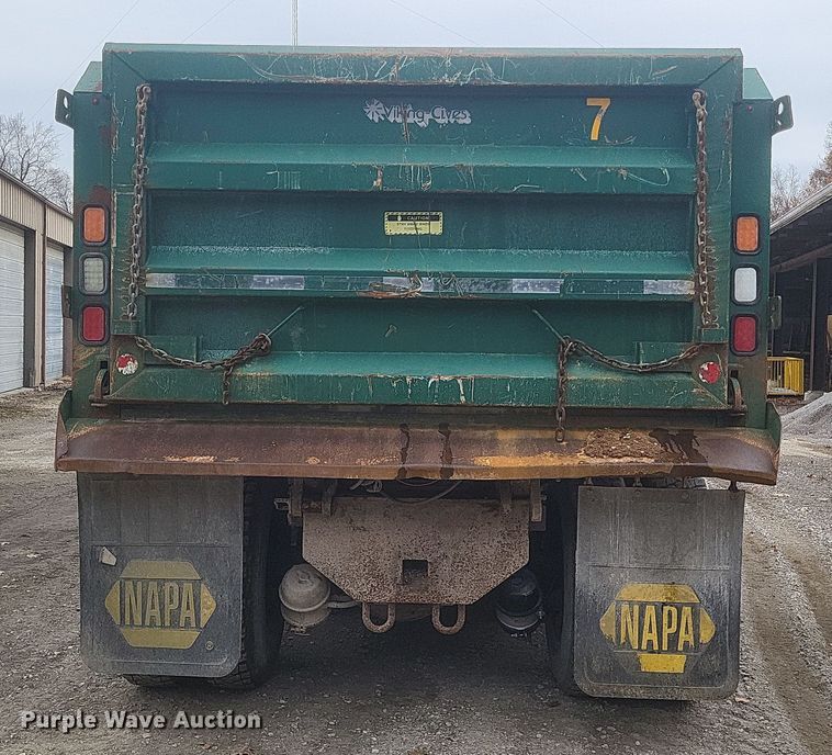 image for item DS5133 2013 International  WorkStar 7600 dump truck