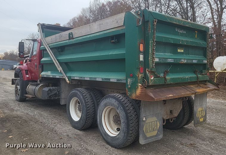 image for item DS5133 2013 International  WorkStar 7600 dump truck