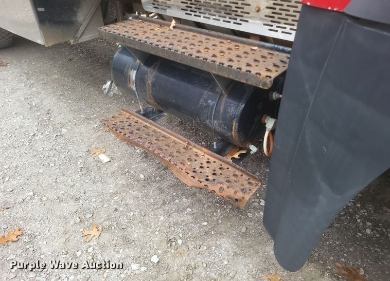 image for item DS5133 2013 International  WorkStar 7600 dump truck