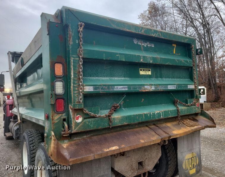 image for item DS5133 2013 International  WorkStar 7600 dump truck