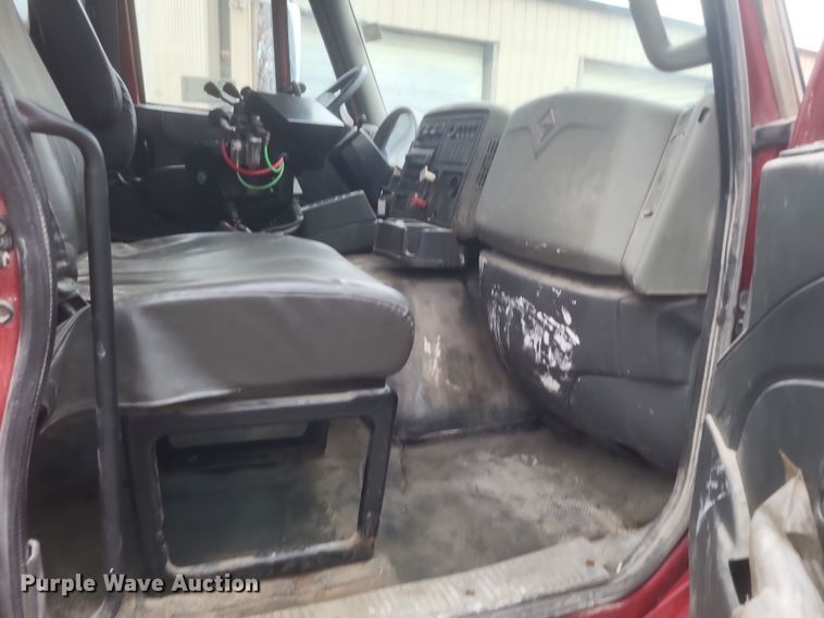 image for item DS5133 2013 International  WorkStar 7600 dump truck