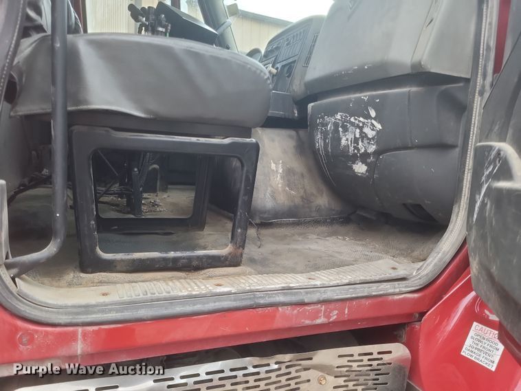 image for item DS5133 2013 International  WorkStar 7600 dump truck