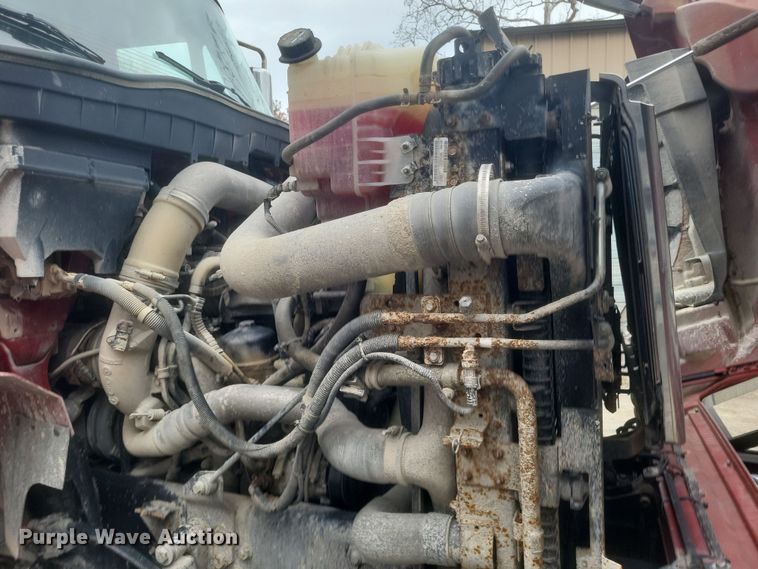 image for item DS5133 2013 International  WorkStar 7600 dump truck