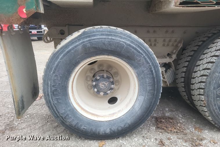 image for item DS5133 2013 International  WorkStar 7600 dump truck