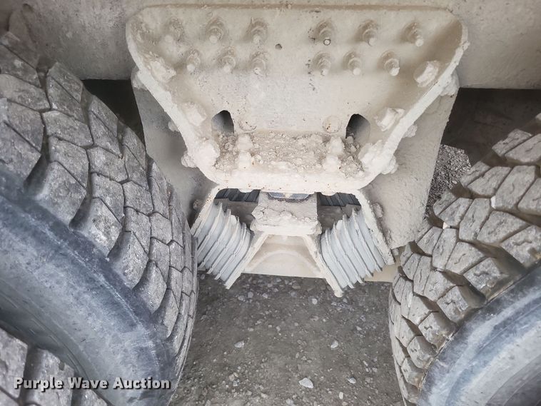 image for item DS5133 2013 International  WorkStar 7600 dump truck