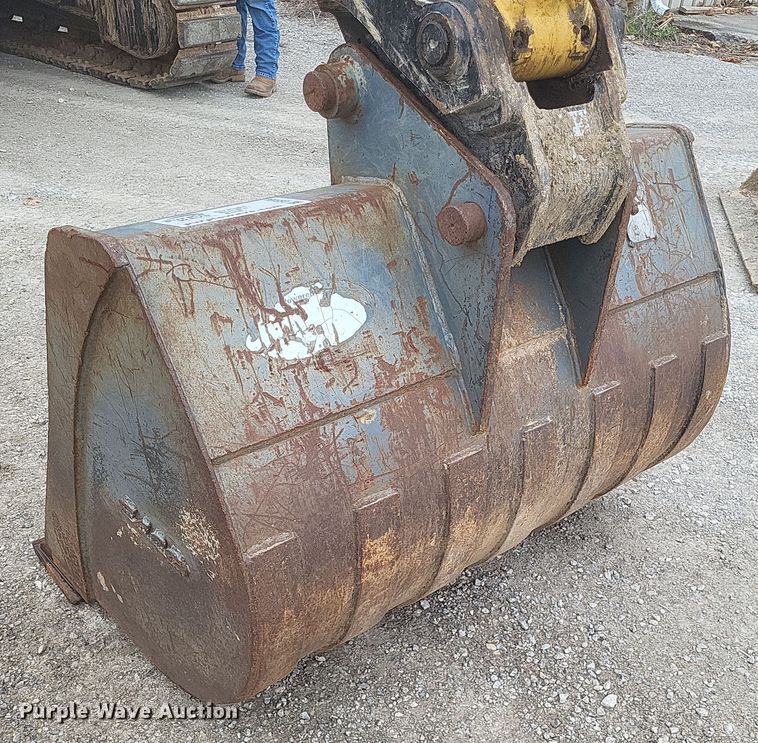 image for item DS5134 Esco excavator bucket