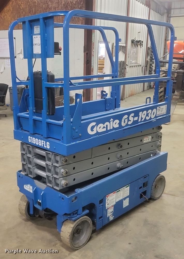 image for item DS5135 Genie GS-1930 scissor lift