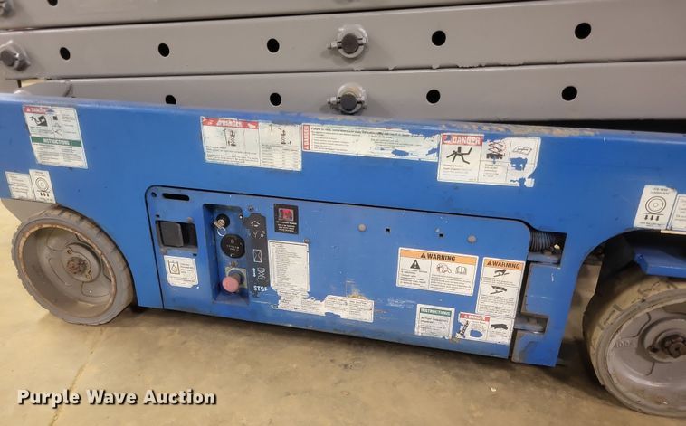 image for item DS5135 Genie GS-1930 scissor lift