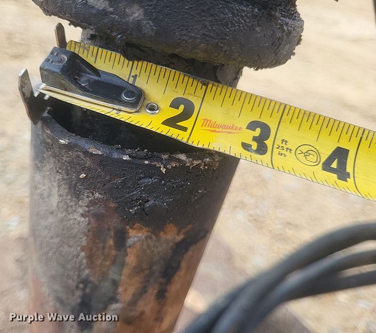 image for item DS5138 NPK H-240 breaker