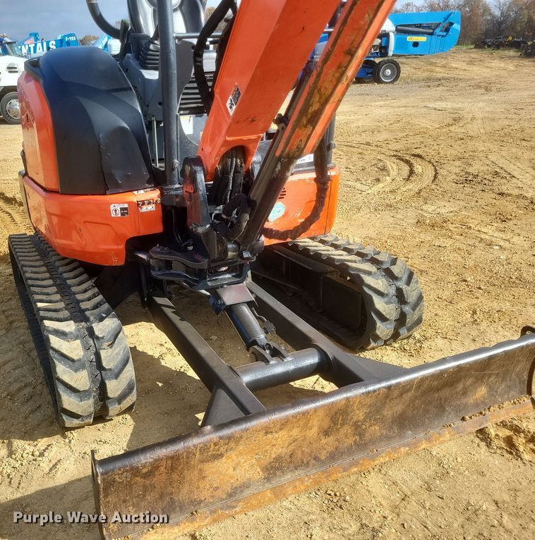 image for item DS5140 2016 Kubota U35-4 mini excavator